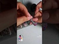 Nail art : colocación de papel foil con base transfer #semipermanente #uñas #nailart #foil