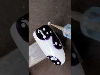 Easy monochromatic nail art #nailart #shorts #art