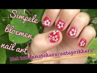 Simpele bloemen nagels / nail art met tandenstokers | DIY