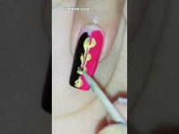 Simple nail art💅💕|#shorts #nailart #nails