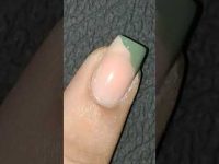 #shorts #nailart Easy Nail Art Idea 💅🏻/Easy Swirl Nail Art/#shorts #nailart #ytshorts