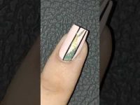 #shorts #nailart Easy Nail Art Idea 💅🏻#easynailart #ytshorts #easy #shorts
