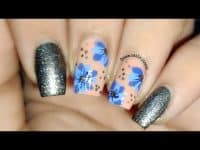 Easy Nail Art Idea 💅🏻💅🏻#nailart #shorts #easynailart #easy