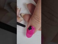 easy nail art short  #mehsimcreations  #ytshorts  #shortvideo  #nailart  #nails  #shortsfeed