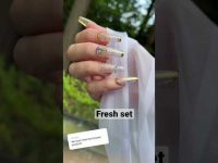 Solid Gel Glue After 3,5 weeks – follow up 😦