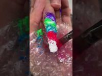 Nail Art with Bubble Wrap & Pigments 💅🏽 #nails