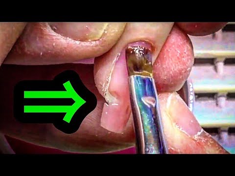 FIXING CRACKED GEL NAILS TUTORIAL SIMPLE XMAS NAIL ART DESIGN 2018 SCULPTURED NAILS EXTENSIONS DIY