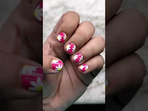 Daisy Nail Art for short nails #shorts #youtubeshorts #diy #nailart #nails #nailpolish #nail
