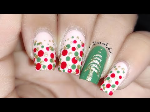 #shorts//Easy Christmas Nail Art Using Dotting Tools//#christmasnails #nailart_shorts #nailart